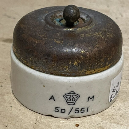 1x Vickers Wellington Bomb Arming Tumbler Switch. AM 5D/551